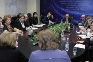Առողջապահության նախարարությունում քննարկվել է մարդու պապիլոմավիրուսի դեմ պատվաստումների թեման
