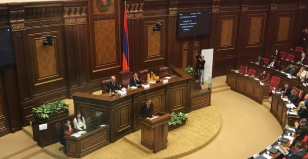 Ваче Габриелян: “Соглашение РА-ЕС укладывается в логику “и – и”

