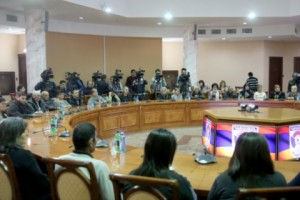1-ին խմբի զինվորական հաշմանդամություն ունեցող և զոհված զինծառայողների ընտանիքներին հանձնվեց բնակարանների գնման վկայագրեր