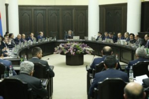Գործադիրը կների բնական աղետներից տուժած հողօգտագործողների սերմացուի և պարարտանյութերի դիմաց ձևավորված պարտավորությունները