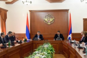 Կարեն Կարապետյանը և Արայիկ Հարությունյանը քննարկել են համագործակցության որոշ ծրագրեր