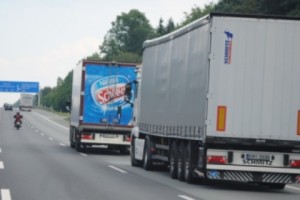 В январе-ноябре экспорт вырос на 23,5%, импорт – на 28%