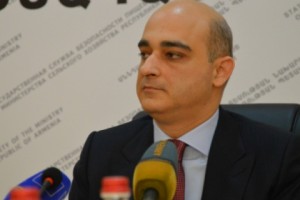 Food Safety Service Head: Ridicules Hetq Lab Testing of Poultry as "Unscientific"