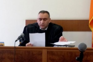Իշխան Բարսեղյանի գործով դատավոր. «Դեռևս ձեռնպահ ենք մնում ամբաստանյալին բռնի 
ուժով դատարան բերելու գործընթացից»