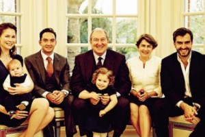 Son and Wife of Armen Sarkissian - Dual Citizens, but No Registration?