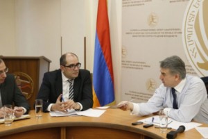 Կարեն Կարապետյանը ծանոթացել է Սպորտի և երիտասարդության հարցերի 
նախարարության գործունեության արդյունքներին