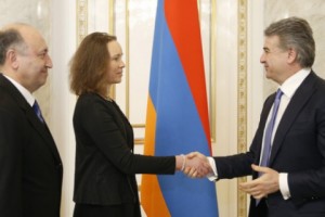 Վարչապետն Էստոնիայի դեսպանի հետ քննարկել է երկկողմ տնտեսական կապերի զարգացմանն ուղղված հարցեր
