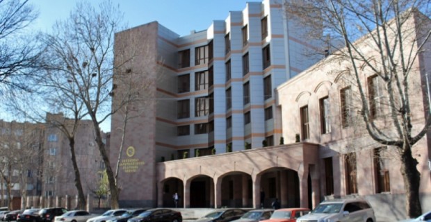 Հիմնավորվել է, որ քննչական կոմիտեի պաշտոնյան խոշոր չափերով կաշառք է ստացել