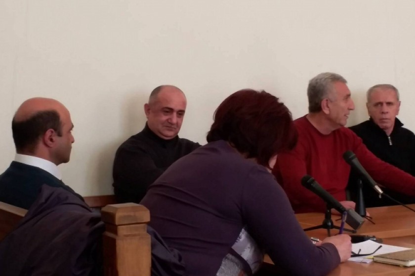«Ինձ զգուշացրել են, որ եթե Էջմիածնում շտաբ բացեմ, ձերբակալելու են»,- հայտարարեց 
Սամվել 
Բաբայանի և մյուսների գործով ամբաստանյալը