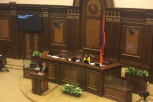 Նախկին պաշտոնյան կարող է զրկվել բարձր կենսաթոշակից․ խորհրդարանը քննարկում է նախագիծը