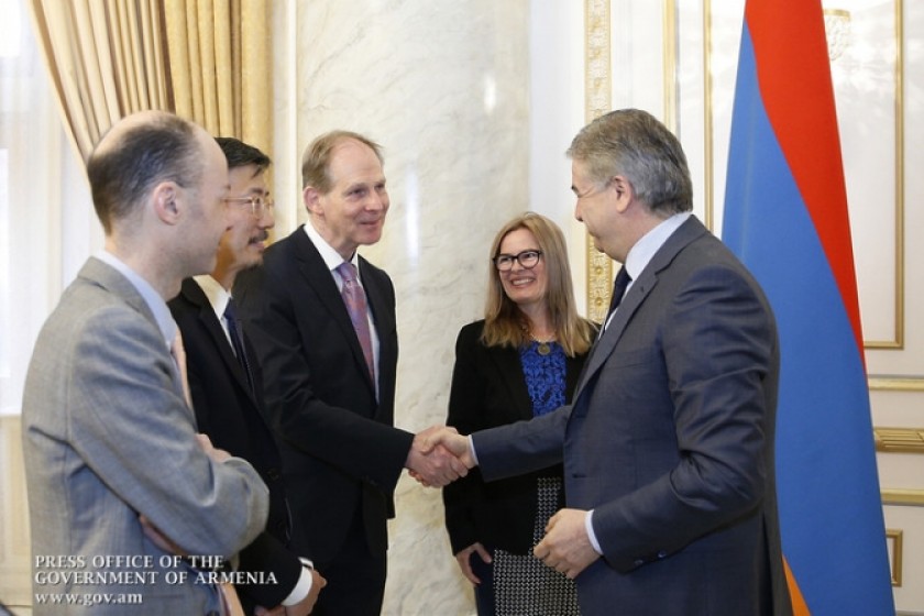 Կառավարությունում քննարկվել է ՀԲ-ի և Հայաստանի միջև 2018-2022 թվականների գործընկերության շրջանակը