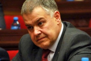 Parliament Passes Bill Barring Reporters from Yerevan Municipal Council Sessions