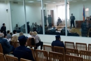 «Մի անգամ Ժիրոն ա քեզ զինաթափել, մի հատ էլ ես կանեմ». Պավել Մանուկյանը՝ ՊՊԾ  
գնդում 
գտնվողներից մեկին