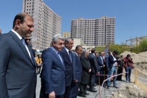 Սերժ Սարգսյանը ծանոթացել է «Մատչելի բնակարան երիտասարդ մասնագետներին» ծրագրի 
աշխատանքներին