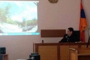 «Ինձ չեն խաբում. դու ոչ առաջինն ես, ոչ վերջինը». կաշառքի գործով ամբաստանյալ փաստաբանը՝ կաշառք տալու մեջ մեղադրվողին