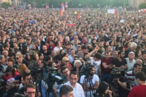 Yerevan Anti-Government Rally -Live Feed &amp; Updated Translation