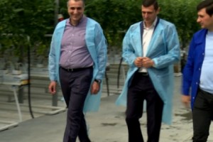 Իգնատի Առաքելյանն այլցելել է ՊԵԿ նախագահի որդիներին պատկանող «Գրին Ֆարմեր» 
ընկերություն