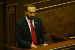 Արարատ Միրզոյանը` ՀՀԿ-ին. «Ձեր իշխանությունն ավարտվել է: Հետագա դիմադրությունը միայն վնասելու է մեր պետությանը, ժողովրդին եւ հենց ՀՀԿ-ին»