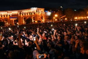 “Будем готовиться к выборам премьер-министра” : Никол Пашинян призвал завтра прекратить 
акции неповиновения