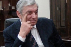 Ֆելիքս Ցոլակյանը հրաժարվեց Շիրակի պետական համալսարանի խորհրդի նախագահի 
պաշտոնից