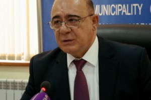 Գյումրու քաղաքապետին անվստահություն հայտնելու որոշման նախագիծ սեփական 
կուսակցությունից