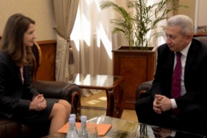 ֆինանսների նախարար Ատոմ Ջանջուղազյանն ընդունել է ԱՄՀ ներկայացուցիչ Յուլիա Ուստյուգովային