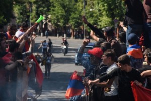 Անմեղը քար չի նետի