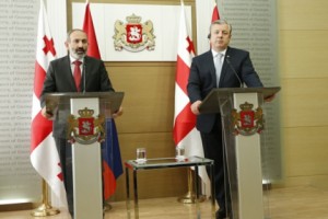 Никол Пашинян и Гиорги Квирикашвили выступили с заявлениями для СМИ
