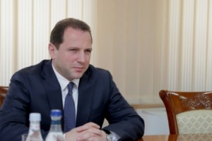 Armenian Defense Ministry Delegation Leaves for Russia