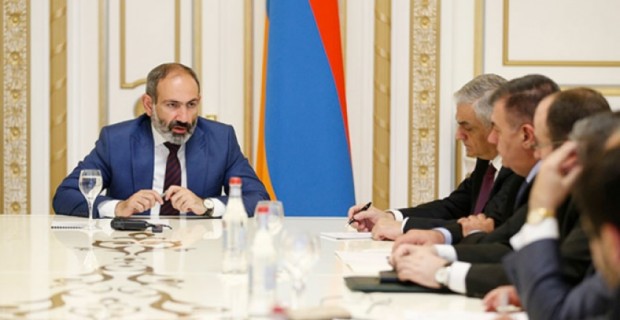 Վարչապետի մոտ քննարկվել են կաթի մթերման, պտուղ-բանջարեղենի արտահանման և ոռոգման գործընթացի կազմակերպմանն առնչվող հարցեր