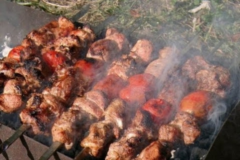 «Օպերա» ակումբի խոհանոցից դուրս եկող խորովածի ծուխը թողել է հրդեհի տպավորություն