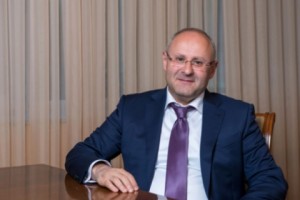 Աշոտ Օսիպյան. «Վերջին քաղաքական իրադարձությունները չեն ազդել բանկային 
համակարգի վրա»