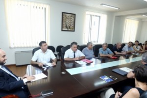 Կրթության և գիտության նախարարը հանդիպել է հրատարակչությունների ղեկավարների հետ