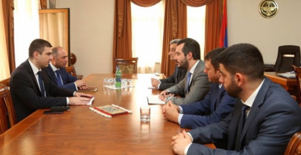 Արցախի պետնախարարն ընդունել է Հայաստանի զարգացման հիմնադրամի գործադիր տնօրենին
