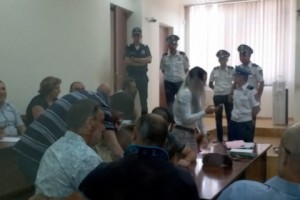 Պավել Մանուկյանը հայտարարեց, որ ոստիկանի ուղղությամբ պատահական կրակոցի հեղինակը ոչ թե Արմեն Բիլյանն է եղել, այլ Էդվարդ Գրիգորյանը