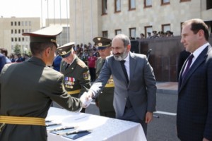 Վարչապետը ներկա է գտնվել ռազմաուսումնական հաստատությունների 
շրջանավարտների ավարտական միջոցառմանը