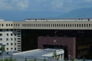 ՊՆ-ի մարդու իրավունքների և բարեվարքության կենտրոնի հայտարարարությունը 
զինծառայողներին ծանրոցներ ուղարկելու վերաբերյալ