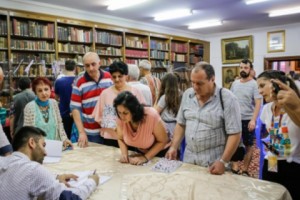 Սփյուռքագետը հայերենի ինքնուսույց է հրատարակել ռումինախոսների համար