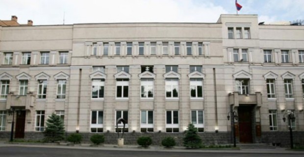 Կենտրոնական բանկը Արթուր Ջավադյանի հարազատների` բանկում աշխատելը շահերի 
բախում չի համարում