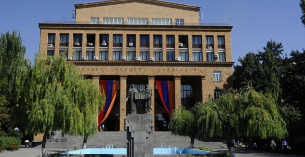 Նիկոլ Փաշինյան. «Փորձելու ենք բուհական համակարգը բերել իրականության դաշտ»