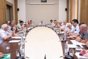 Քննարկում՝ ճանապարհաշինարարության մեջ օգտագործվող հայկական շինանյութերի որակական հատկությունների վերաբերյալ