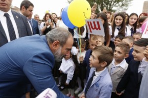 Նիկոլ Փաշինյանն այցելել է Սևանի թիվ 3 հիմնական դպրոց