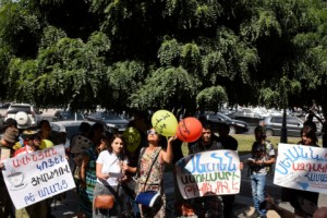 “Амулсар пришел в Ереван”: акция протеста перед зданием правительства (фото) 
