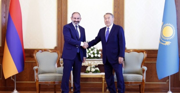 Pashinyan and Kazakh President Nazarbayev Meet in Dushanbe; Discuss Increasing Business Ties