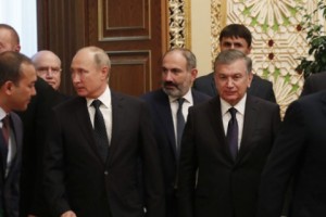 Премьер-министр Пашинян в Душанбе принял участие в очередном заседании Совета глав 
государств–участников СНГ
