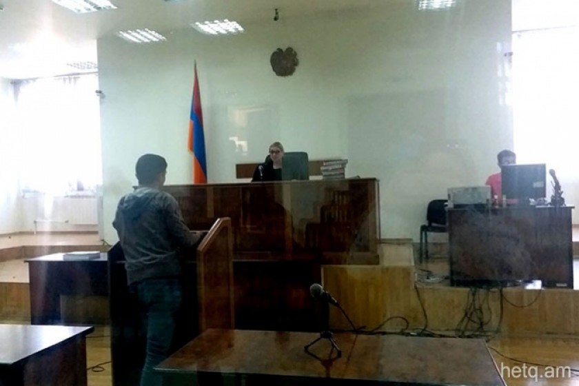 Նուբարաշենի խճուղում տեղի ունեցած սպանության գործով վկան պնդում է, որ իրեն
ոստիկանությունում ծեծի են ենթարկել