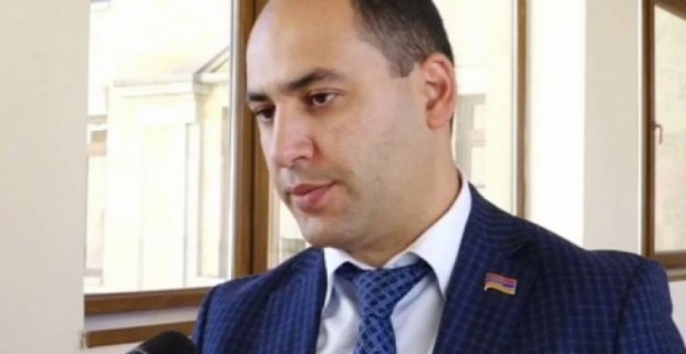 Մարտուն Գրիգորյանը ԱԺ պատգամավորի մանդատ ստացավ