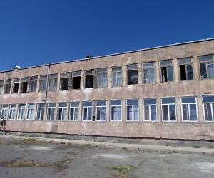 Եղեգնուտի դպրոցից խորհրդային տարիների շունչը դուրս չի գալիս