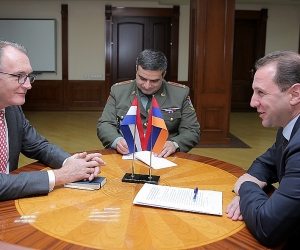 Դավիթ Տոնոյանն ու Նիդերլանդների դեսպանը քննարկել են պաշտպանության բնագավառում համագործակցության հնարավորությունները