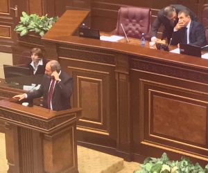 Никол Пашинян: “У Роберта Кочаряна и Сержа Саргсяна были конкретные аргументы относительно того, почему они могут говорить от имени Карабаха”